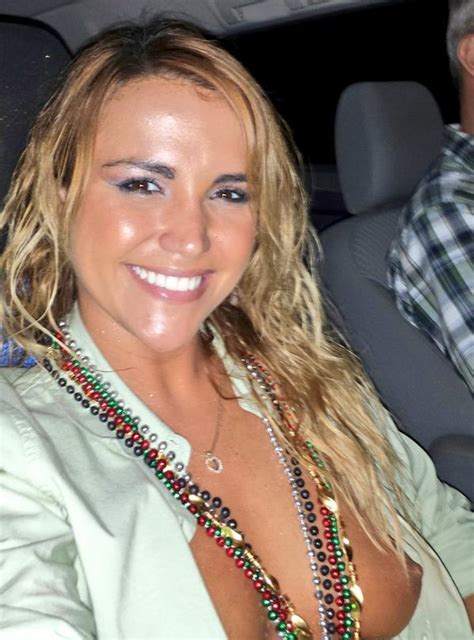 jenni scordamaglia|Jenny Scordamaglia in Mexico : r/WatchItForThePlot .